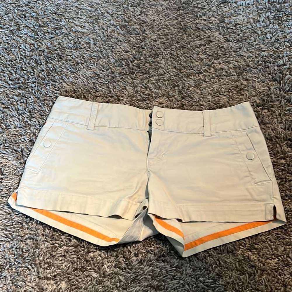 American Eagle Low Rise Shorts
